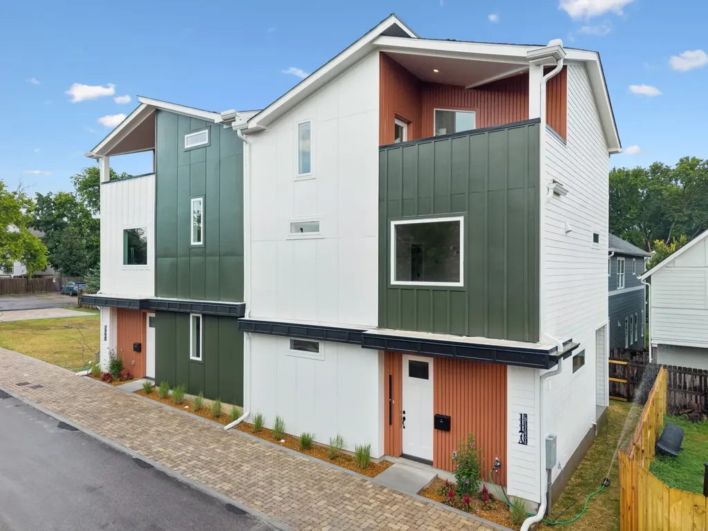1117A Chester Avenue Nashville TN 37206