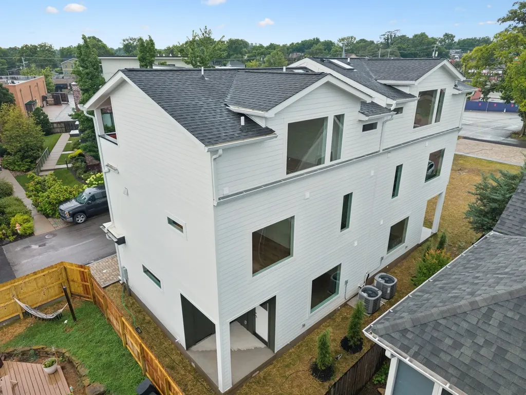 1117A Chester Avenue Nashville TN 37206