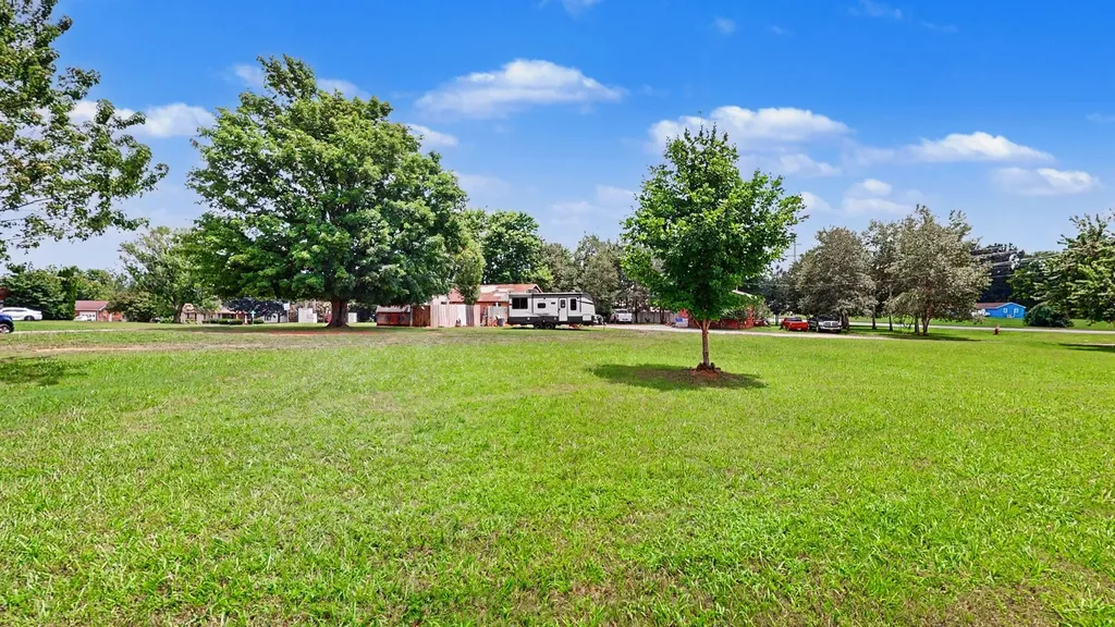 801 Tiny Town Road Clarksville TN 37042