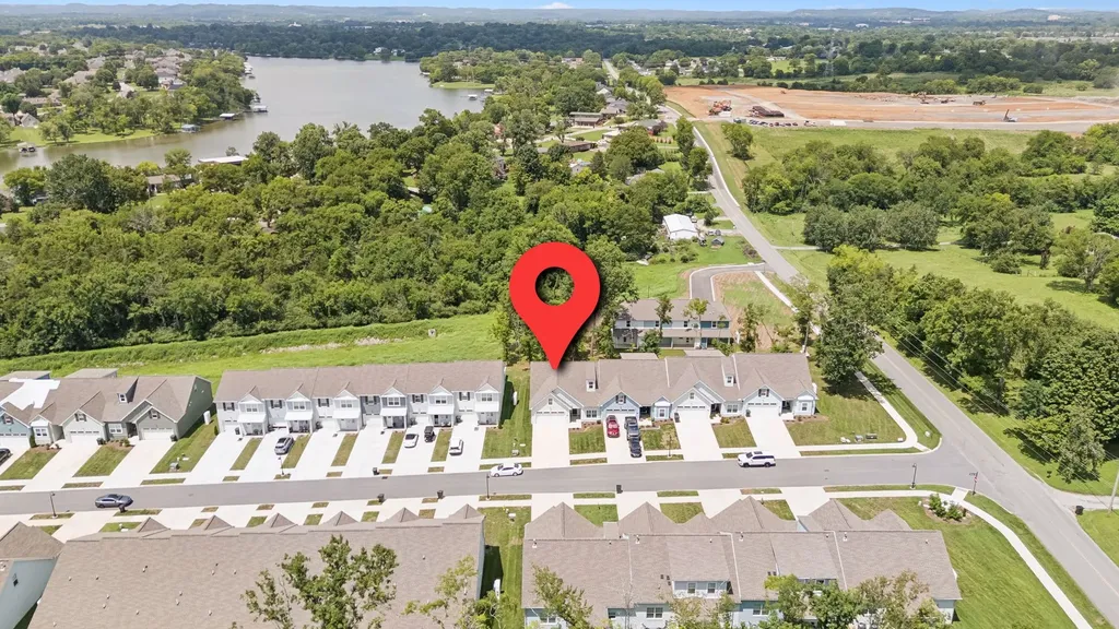 1144 Lock 4 Road Gallatin TN 37066