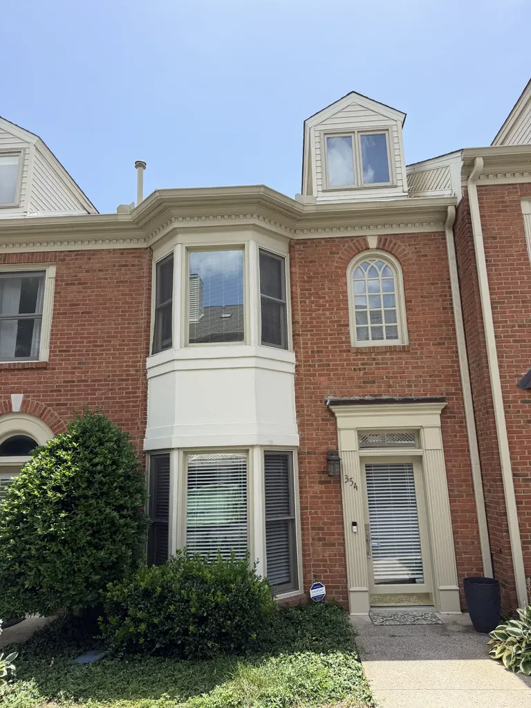 354 Ardsley Place Nashville TN 37215