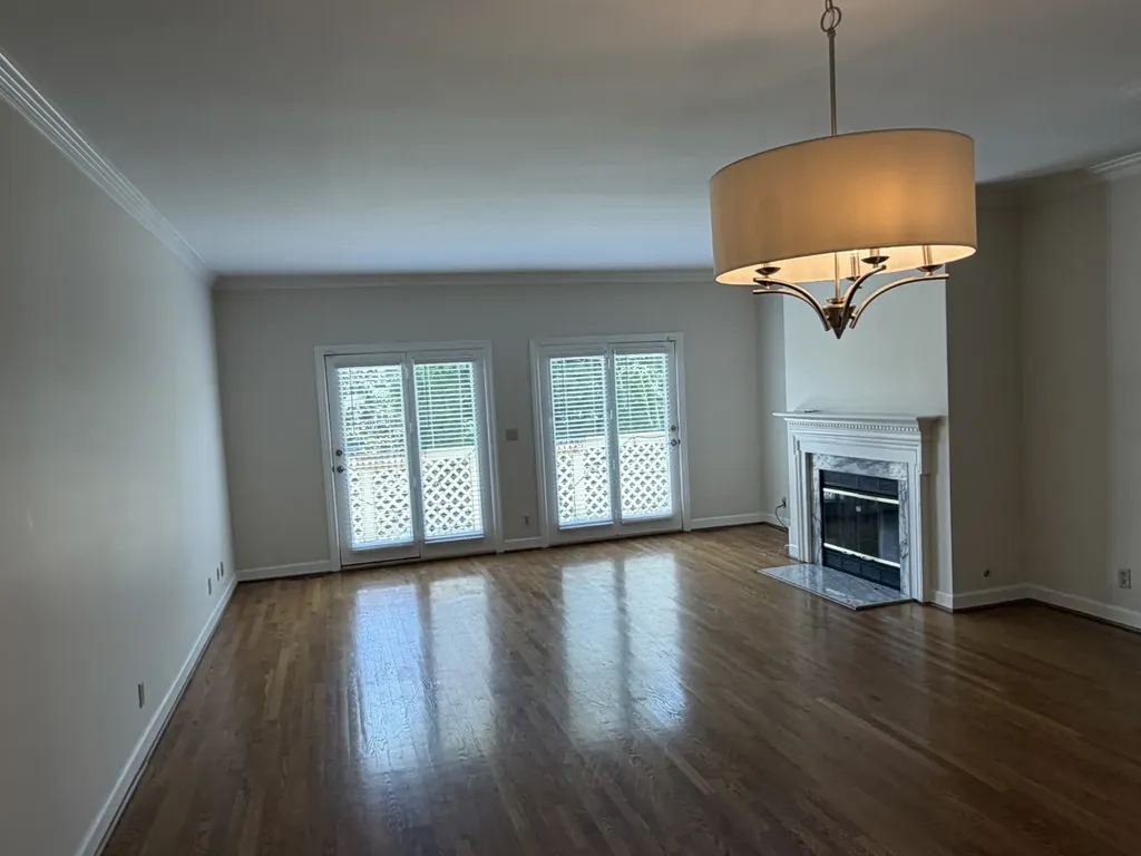 354 Ardsley Place Nashville TN 37215