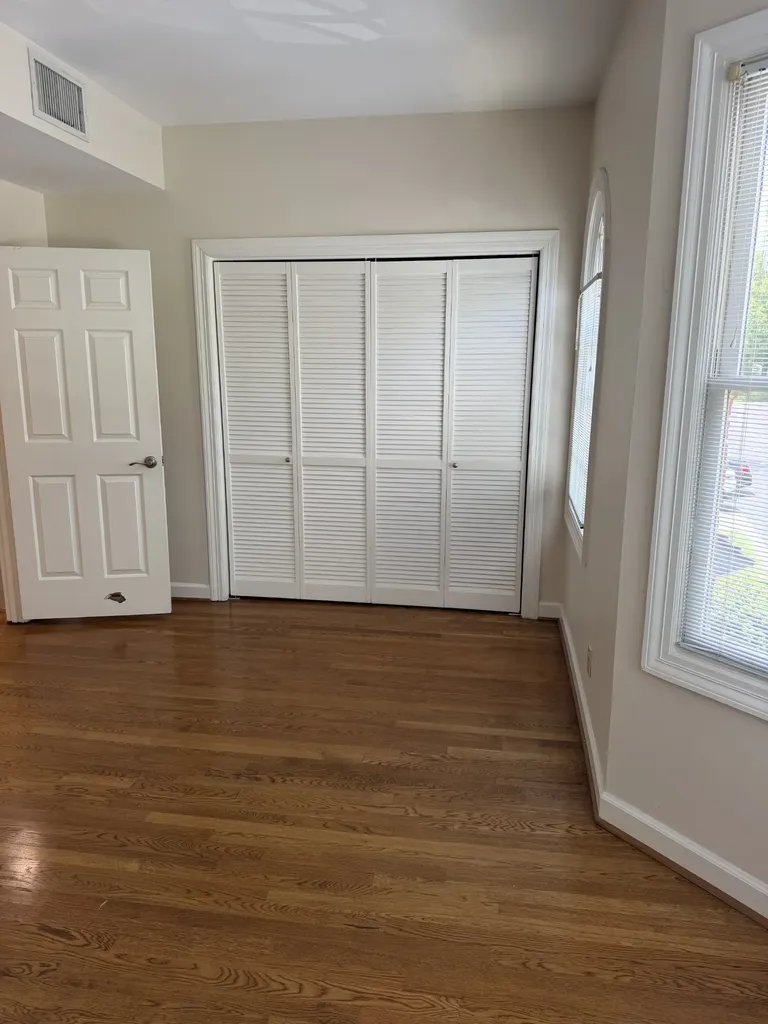 354 Ardsley Place Nashville TN 37215