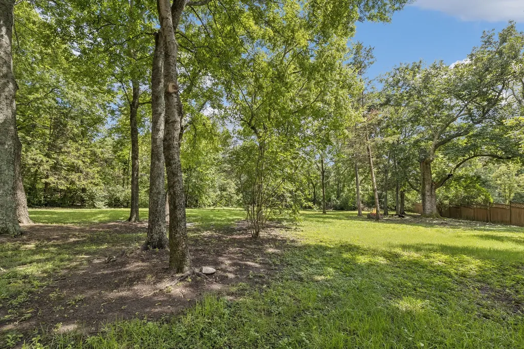 9129 Brentmeade Boulevard Brentwood TN 37027
