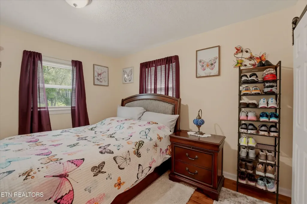 103 Independence Lane Oak Ridge TN 37830