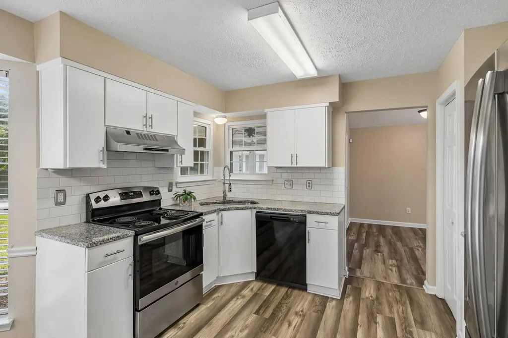 4304 Brackenwood Drive Old Hickory TN 37138