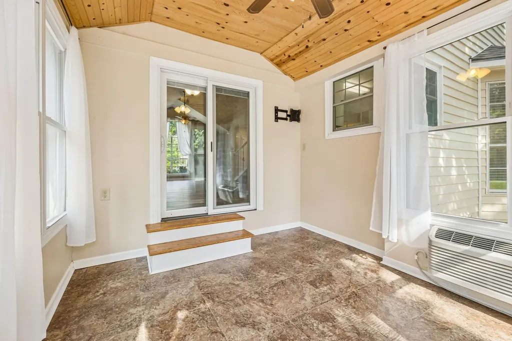 4304 Brackenwood Drive Old Hickory TN 37138