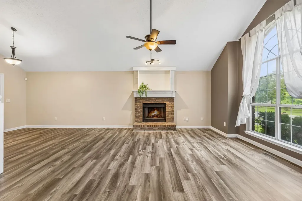 4304 Brackenwood Drive Old Hickory TN 37138