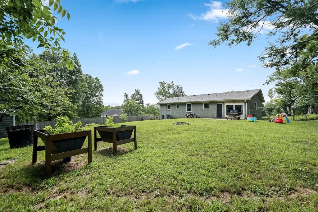 710 Elba Drive Goodlettsville TN 37072
