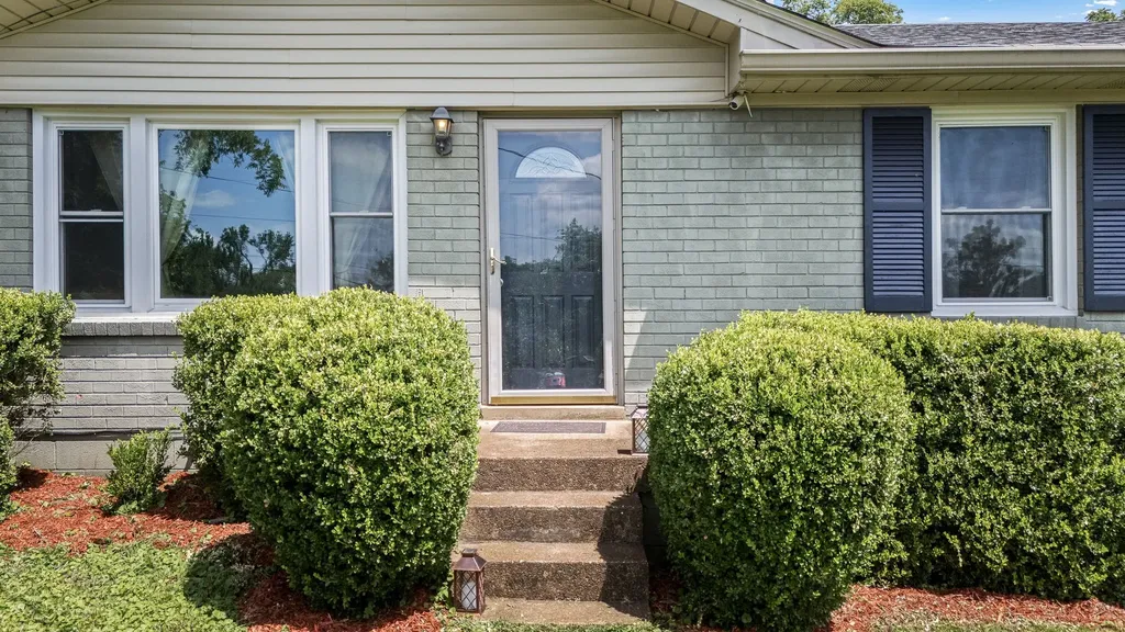 710 Elba Drive Goodlettsville TN 37072