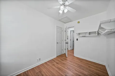 250 Hugh Hunter Road Oak Grove KY 42262