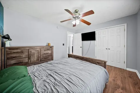 250 Hugh Hunter Road Oak Grove KY 42262