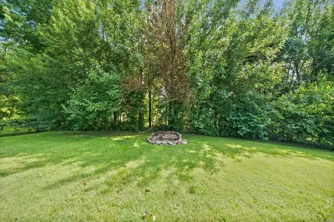 250 Hugh Hunter Road Oak Grove KY 42262