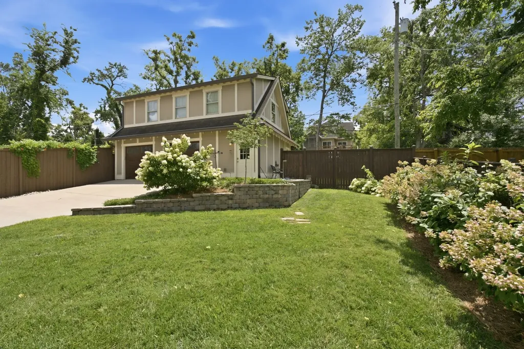 2519 Fairfax Avenue Nashville TN 37212