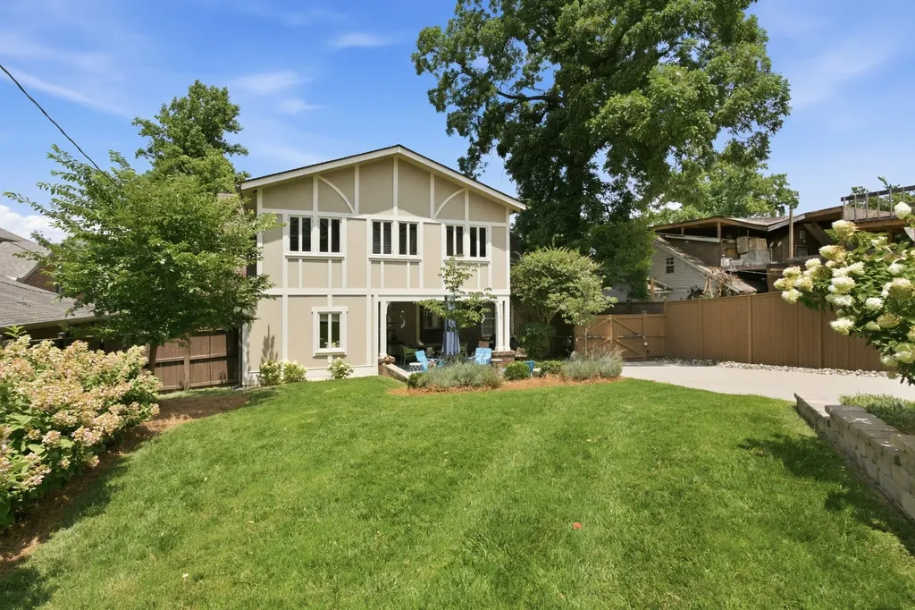2519 Fairfax Avenue Nashville TN 37212