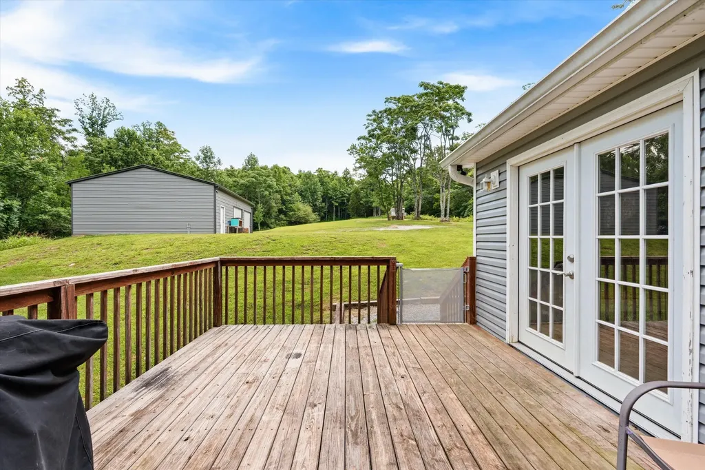 6231 Freudman Road Whites Creek TN 37189