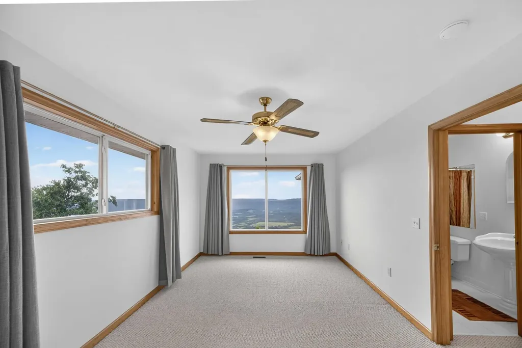 1981 Porch Rock Road Pikeville TN 37367