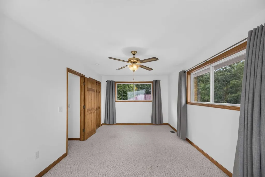 1981 Porch Rock Road Pikeville TN 37367