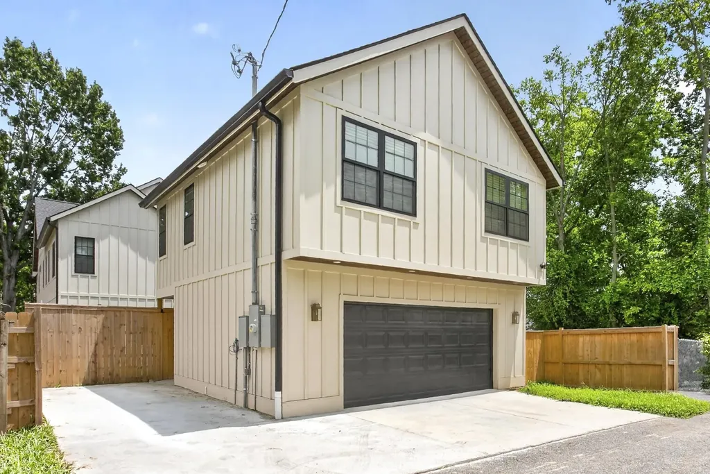 1106 N 6th Street Nashville TN 37207