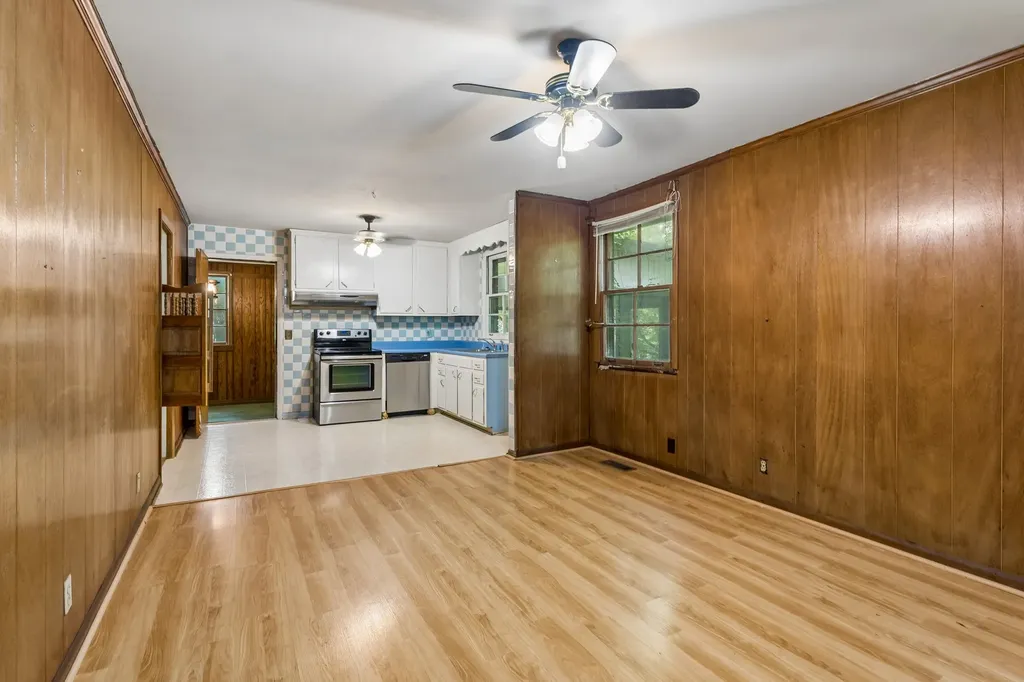 1810 Foxdale Drive Murfreesboro TN 37130