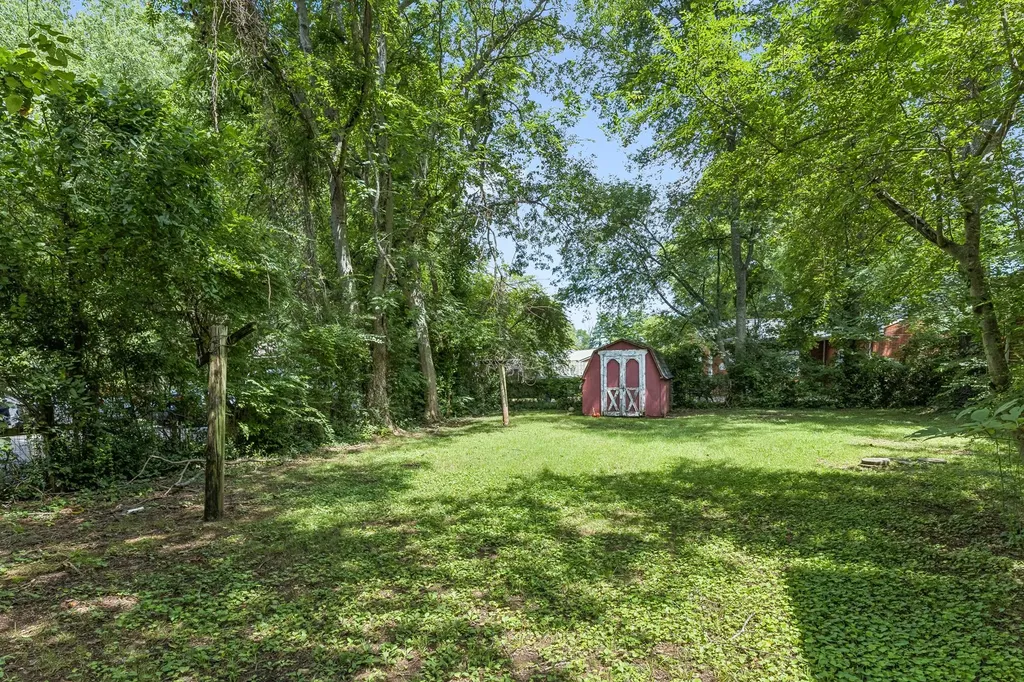 1810 Foxdale Drive Murfreesboro TN 37130