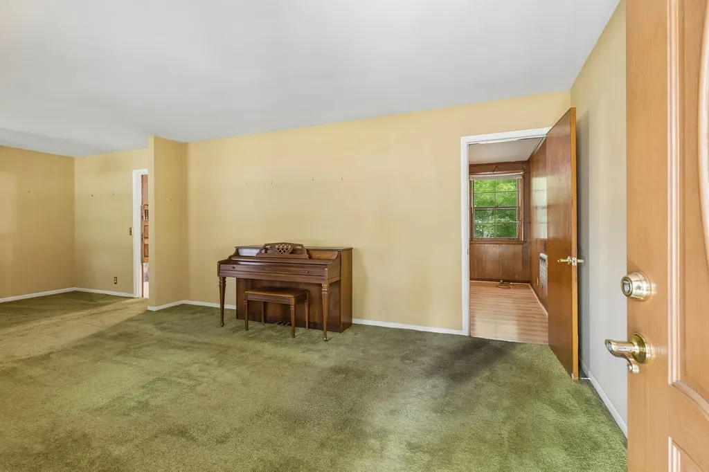 1810 Foxdale Drive Murfreesboro TN 37130