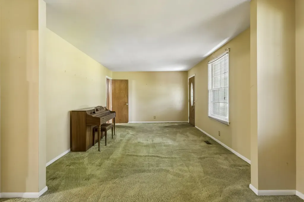 1810 Foxdale Drive Murfreesboro TN 37130