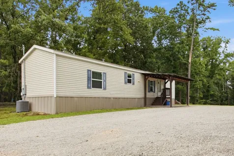 261 Joe Avenue Hohenwald TN 38462