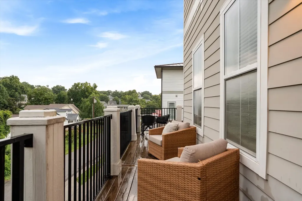 109 Demoss Road Nashville TN 37209