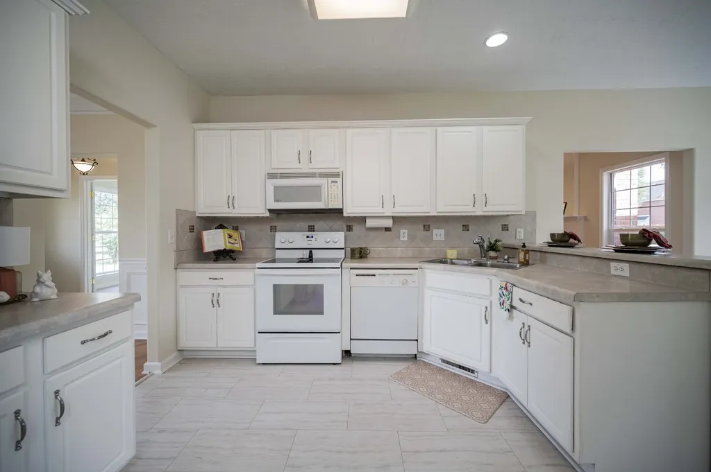 7011 Buffalo Drive La Vergne TN 37086
