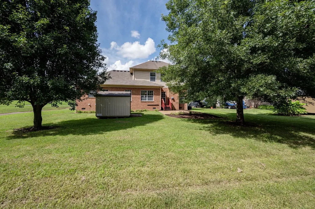 7011 Buffalo Drive La Vergne TN 37086
