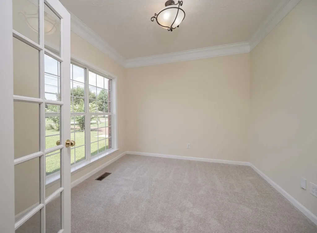 7011 Buffalo Drive La Vergne TN 37086