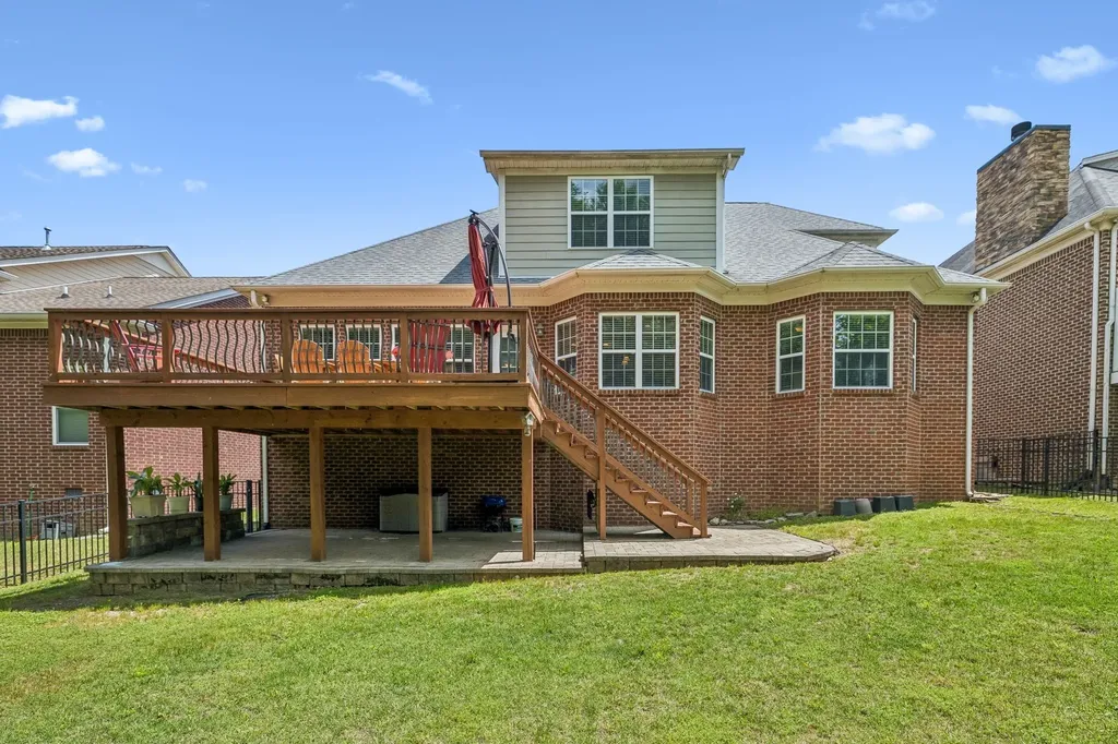6013 Christmas Drive Nolensville TN 37135