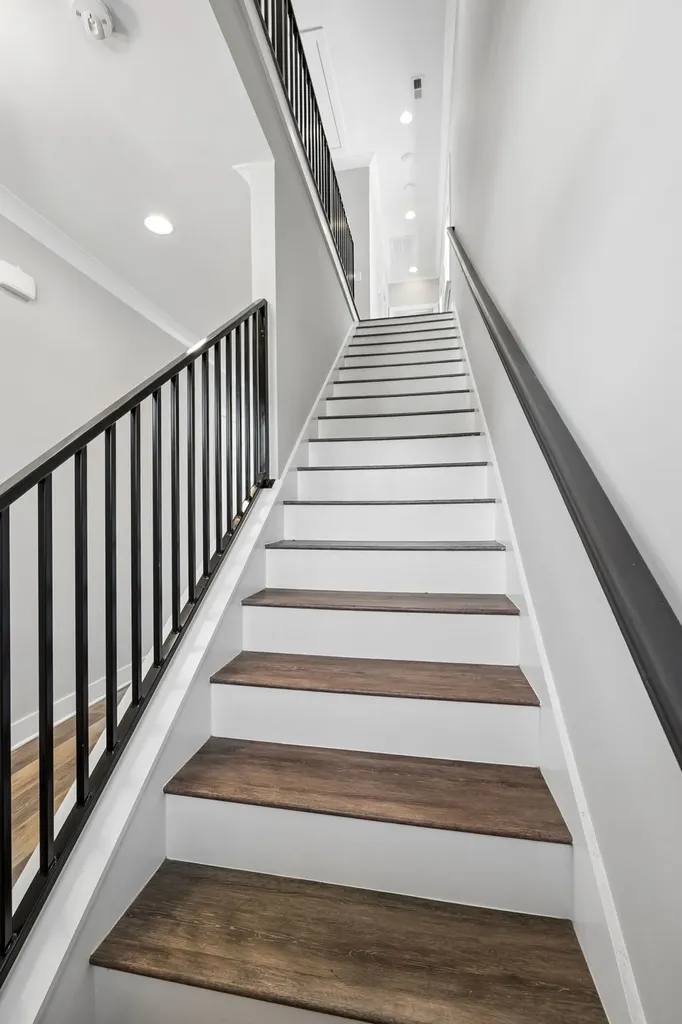 557A Stevenson Street Nashville TN 37209