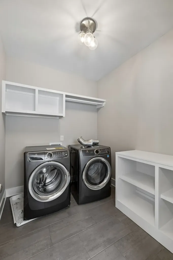 557A Stevenson Street Nashville TN 37209