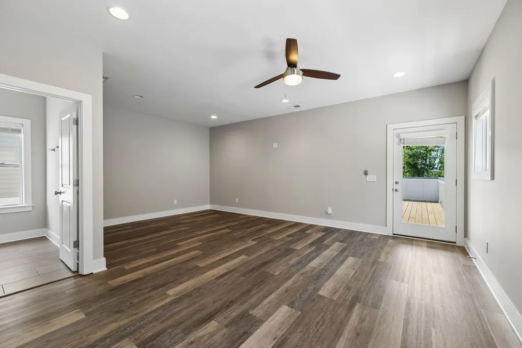 557A Stevenson Street Nashville TN 37209