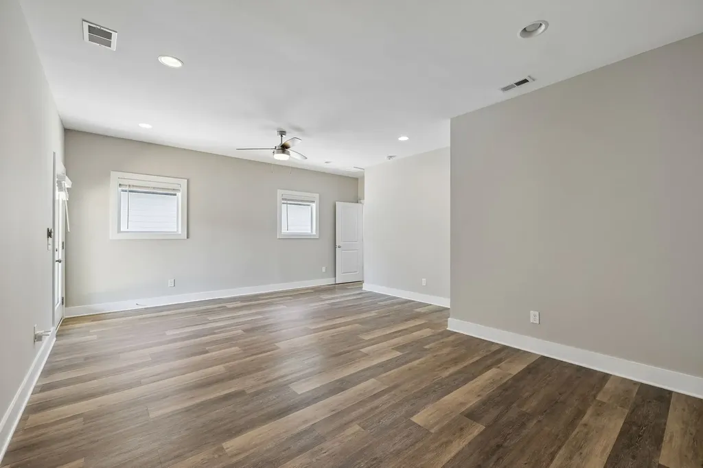 557A Stevenson Street Nashville TN 37209