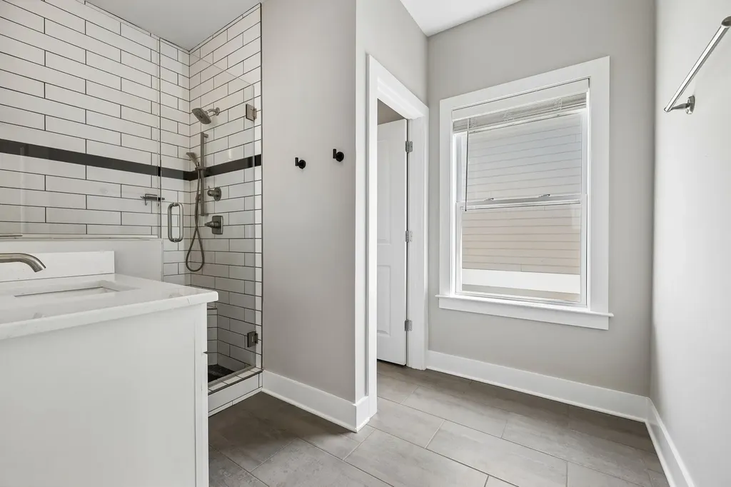 557A Stevenson Street Nashville TN 37209