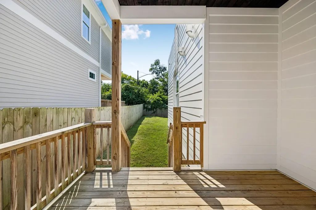 557A Stevenson Street Nashville TN 37209