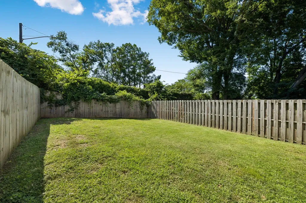 557A Stevenson Street Nashville TN 37209