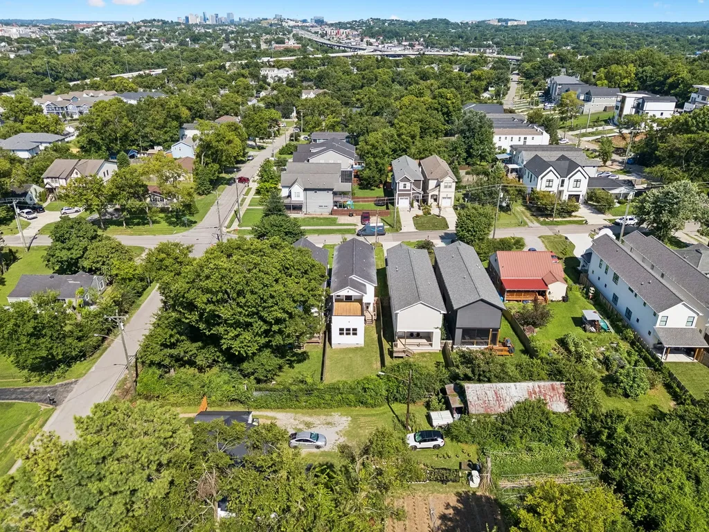 557A Stevenson Street Nashville TN 37209