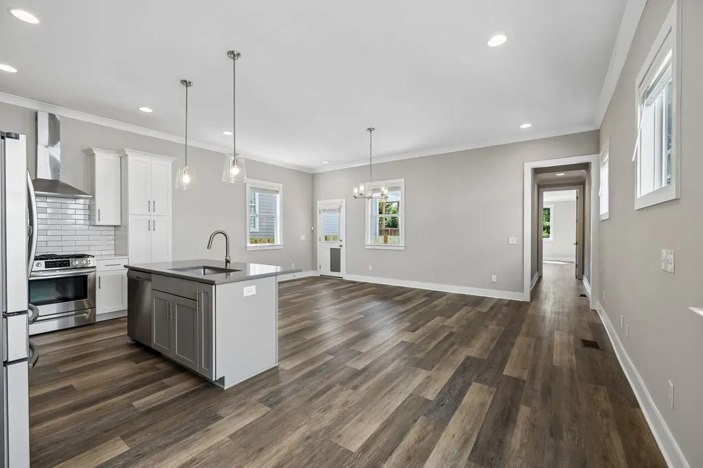 557A Stevenson Street Nashville TN 37209