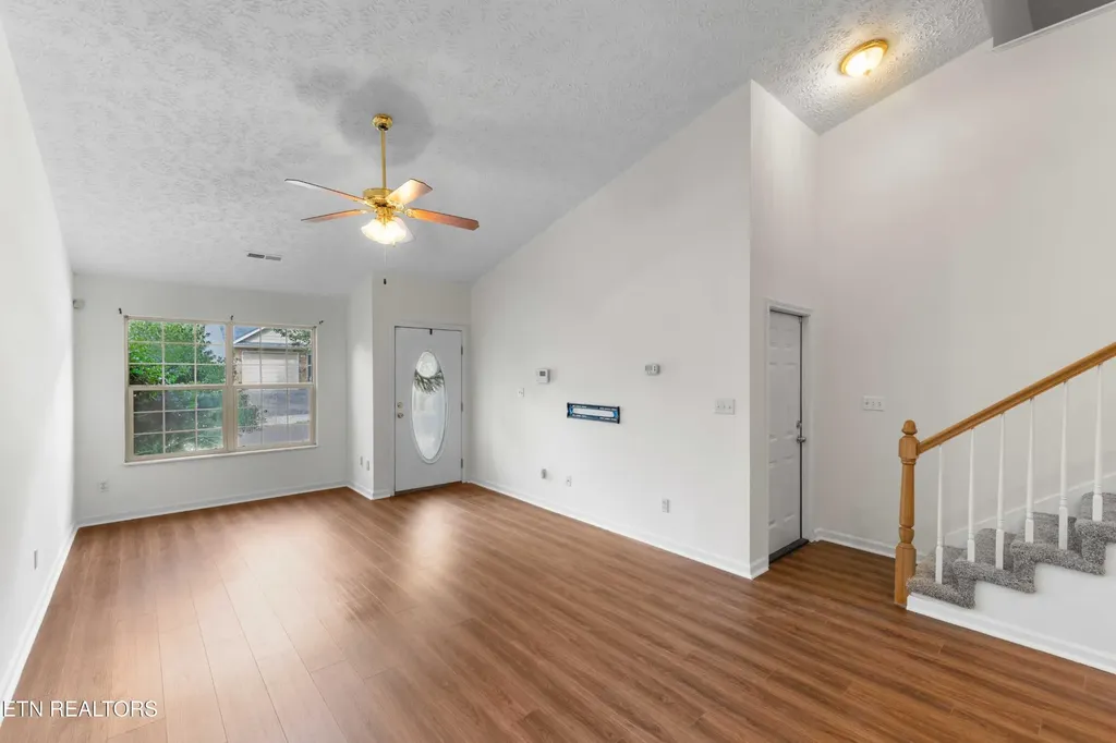 5290 Avery Woods Lane Knoxville TN 37921