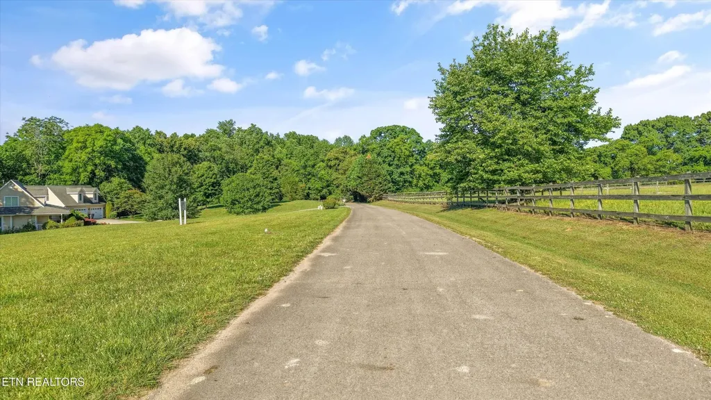 3842 Attley Drive Louisville TN 37777