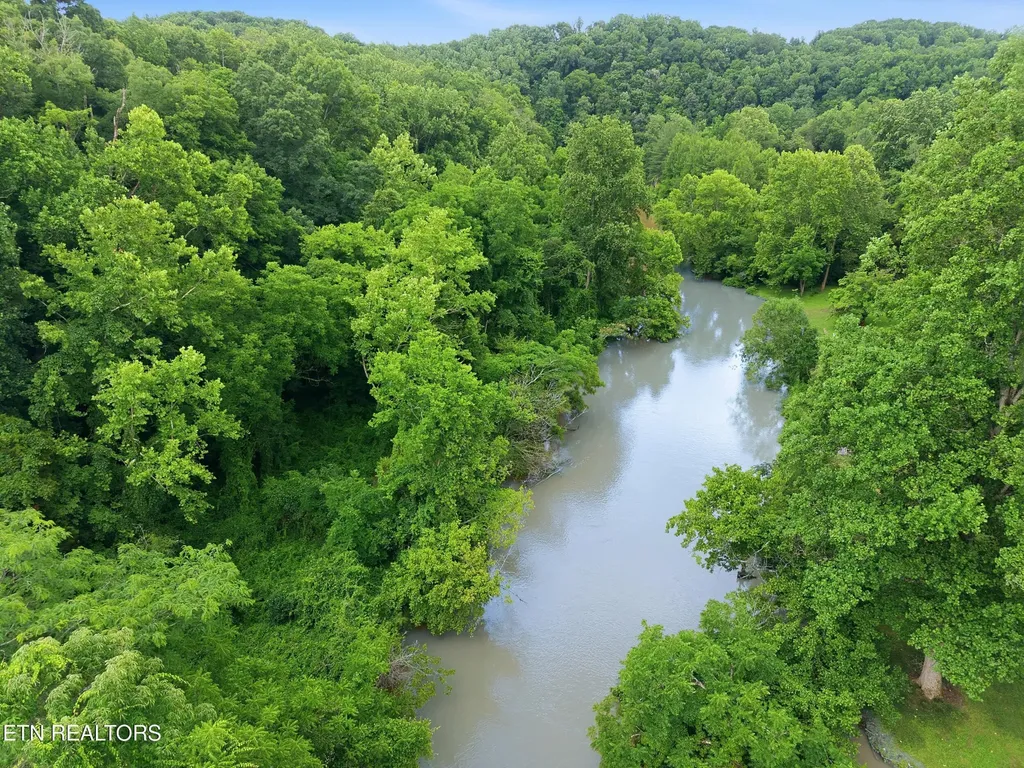 2777 Swanson Lane Knoxville TN 37932