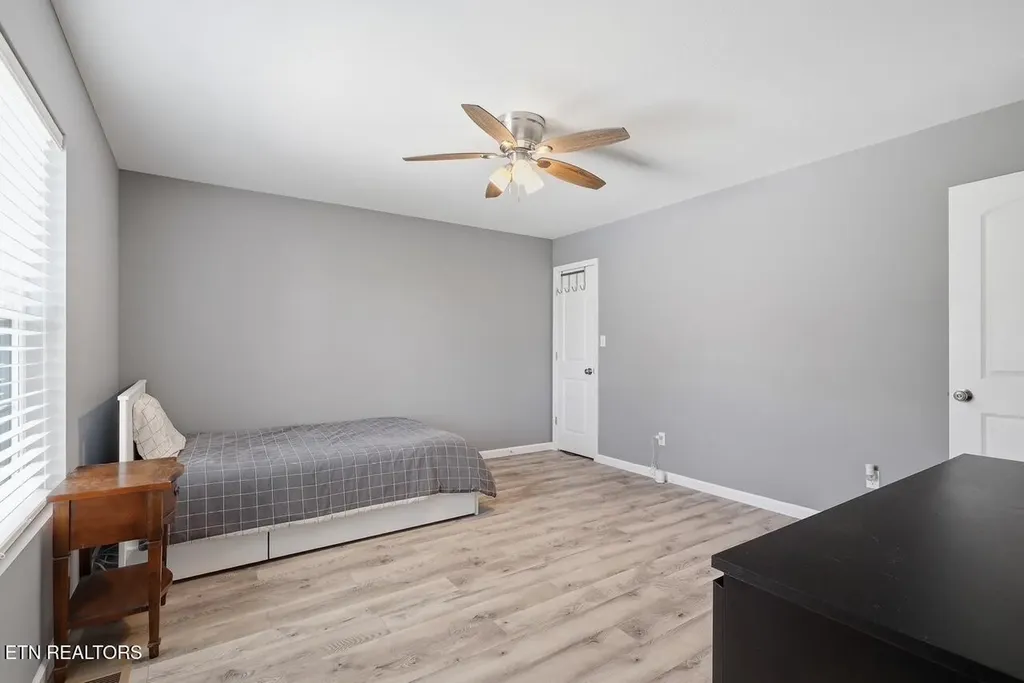 2721 Carson Avenue Knoxville TN 37917