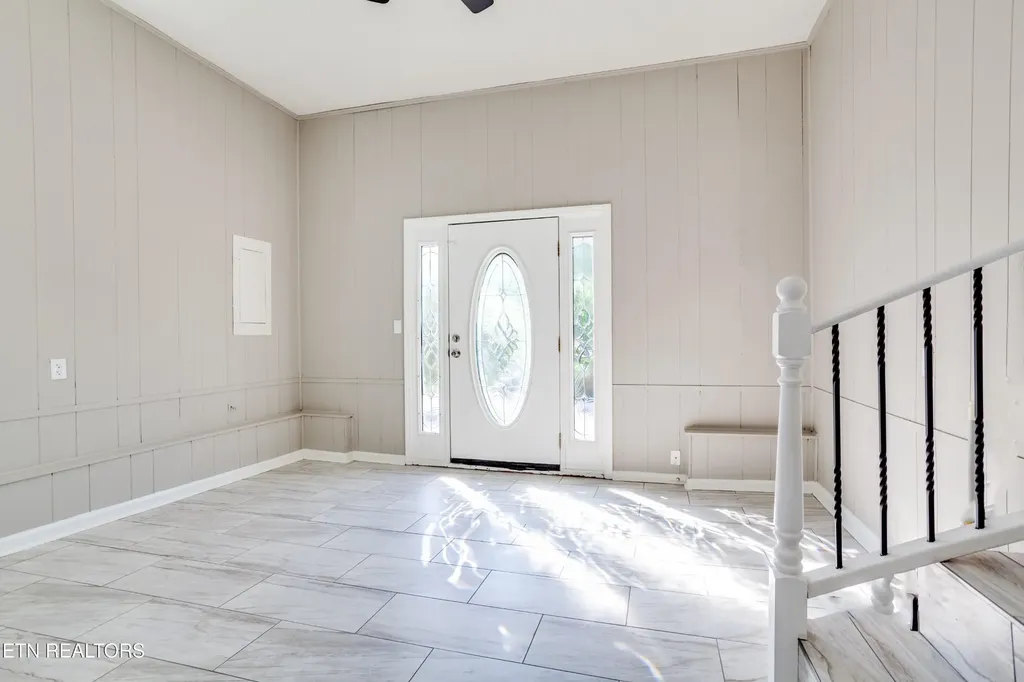 114 W Maiden Lane Oak Ridge TN 37830