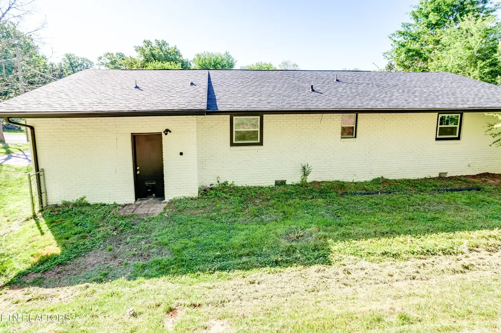 114 W Maiden Lane Oak Ridge TN 37830