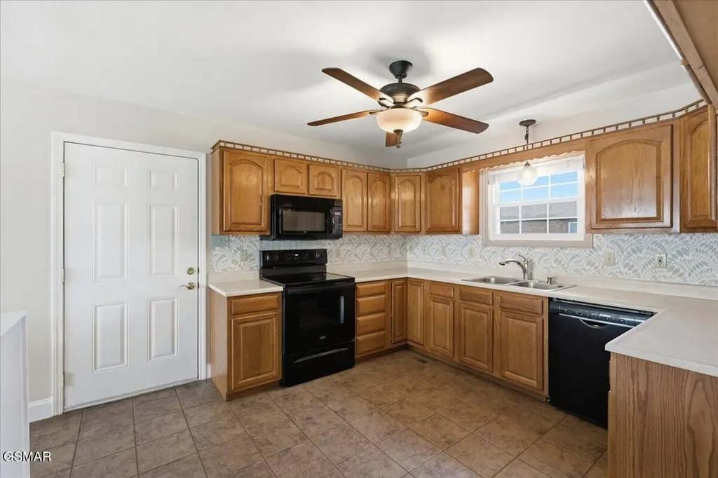 209 Lavista Drive Maryville TN 37804