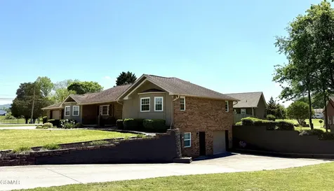 209 Lavista Drive Maryville TN 37804
